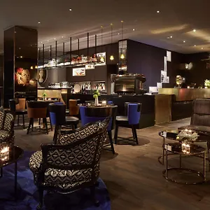 https://museum-art-hotel.wellingtonnzhotels.com
